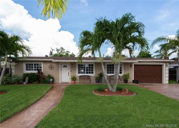 Palm Springs North Residential, 18004 NW 78th Pl, Palm Springs North, Florida 33015, image 2