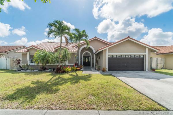 Limewood Grove, 16581 SW 146th Ct, Richmond West, Florida 33177, image 2