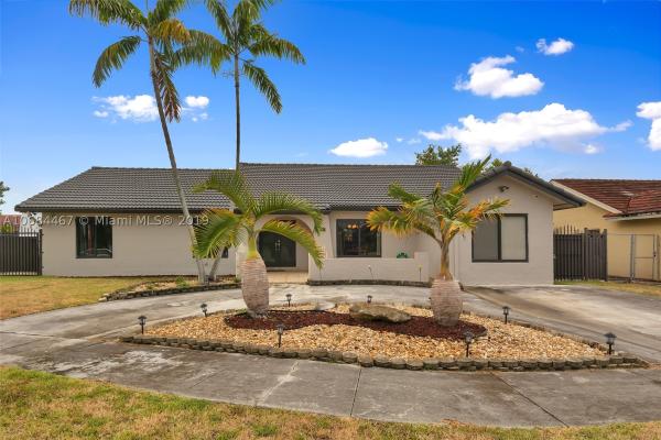 Bird Lakes North, 4392 SW 145th Ave, Kendale Lakes, Florida 33175, image 1