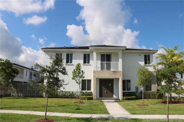 Venetian Parc, 17605 SW 150th Ct, Richmond West, Florida 33187, image 2