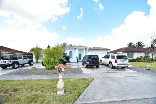 Kessler Grove, 15488 SW 172nd Ter, Richmond West, Florida 33187, image 2