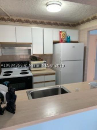 Regent House, Miami, Florida 33126, image 3