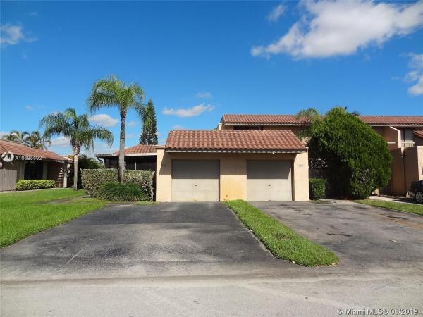 Golfwood, 20655 NE 7th Ct 0, Ives Estates, Florida 33179, image 2