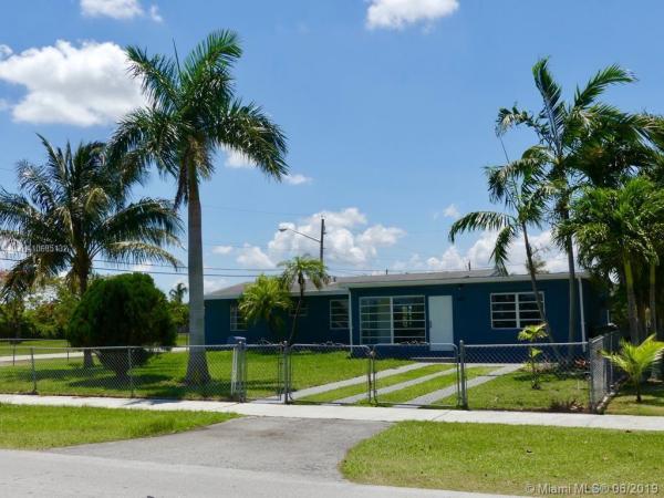 Sky Vista, 960 NE 14th Ave, Homestead, Florida 33033, image 2