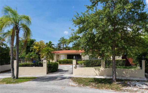 Bay Heights, 223 South Shore Dr, Miami, Florida 33133, image 2