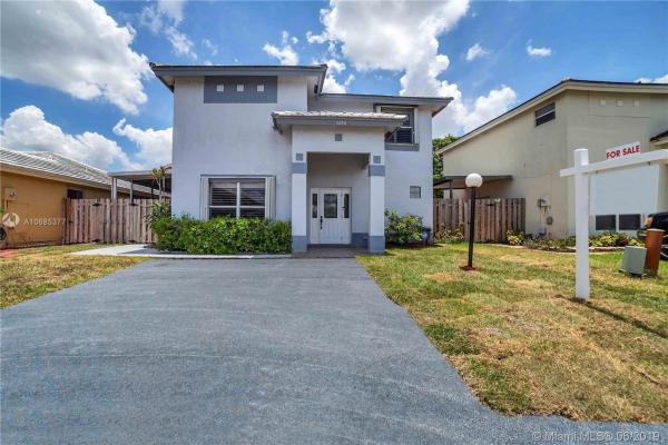 Monterrey, 5266 NW 186th LN, Miami Gardens, Florida 33055, image 2