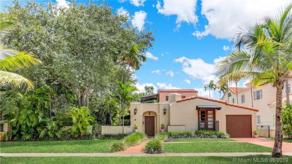 Granada, 900 Alhambra Cir, Coral Gables, Florida 33134, image 2