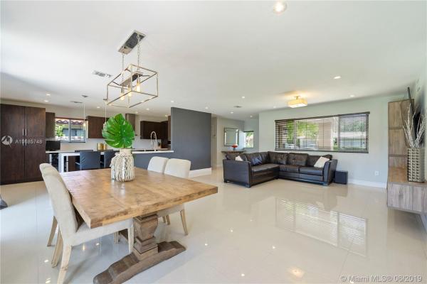 Miller Heights, 9000 SW 45th St, Olympia Heights, Florida 33165, image 2
