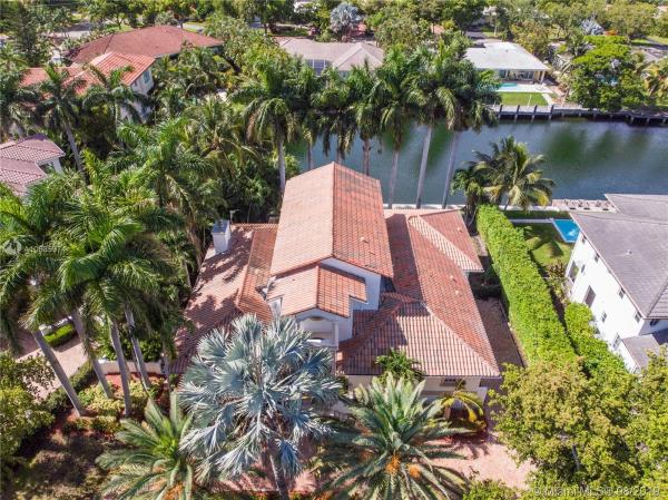 Gables By The Sea, 1541 Agua Ave, Coral Gables, Florida 33156, image 2