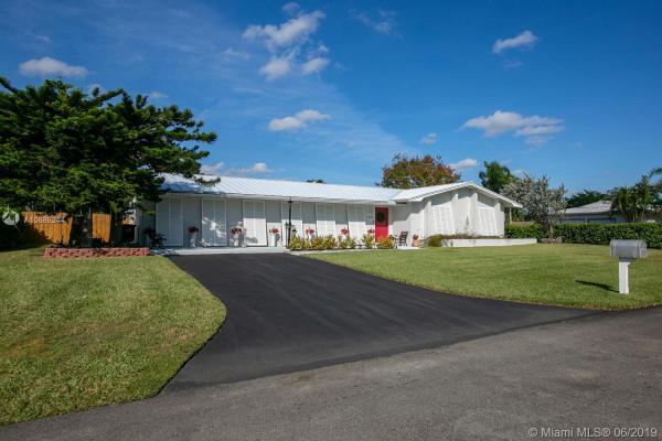 Pine Shore, 10861 SW 126th St, Kendall, Florida 33176, image 2