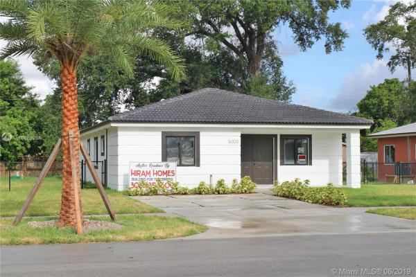 Venetian Gardens, 16320 NW 40th Ct, Miami Gardens, Florida 33054, image 2