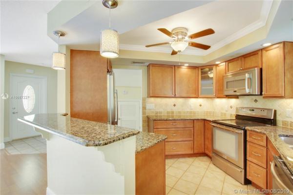 Sea Brook Place, 158 Seabreeze Cir, Jupiter, Florida 33477, image 2
