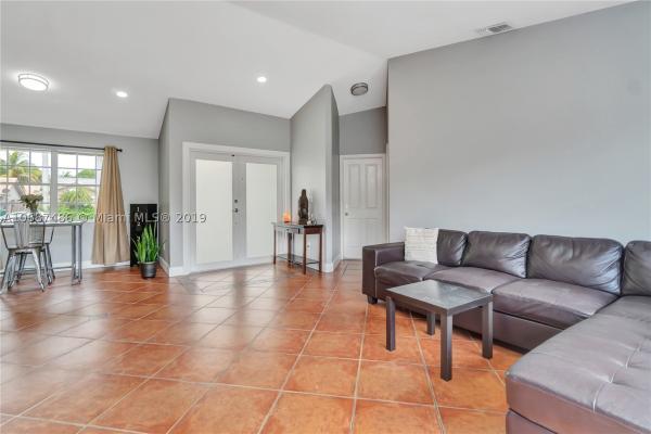 Limewood Grove, 16541 SW 145th Ave, Richmond West, Florida 33177, image 2