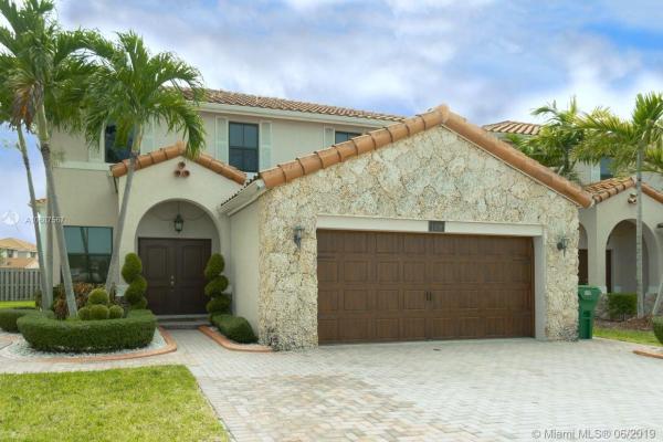 Fontainebleau West North, 1008 NW 99th Ave, Fountainebleau, Florida 33172, image 2