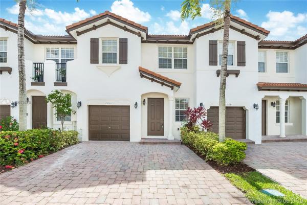 Villas At Portofino East, 1011 NE 30th Ave #1011, Homestead, Florida 33033, image 2