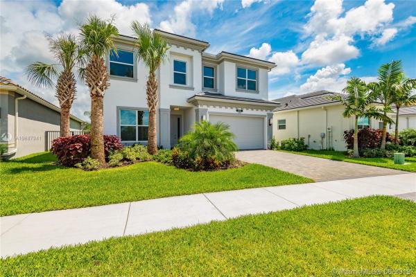 Dakota, 9711 Celtic Sea Ln, Delray Beach, Florida 33446, image 2