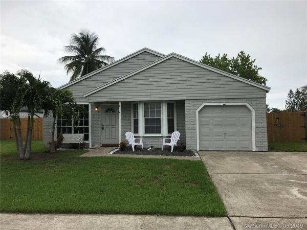 Honey Lake Family Homes, 820 SW 135th Way, Davie, Florida 33325, image 2