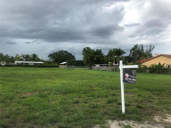Bird Road Farmsites, 46 st SW 120th Ave, Kendale Lakes, Florida 33175, image 2