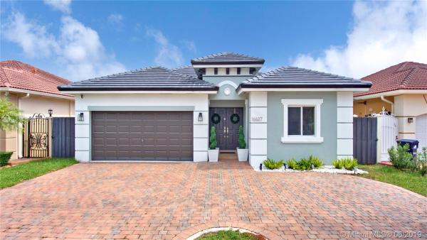 Oakland, 16637 SW 45th St, Palmetto Estates, Florida 33185, image 2
