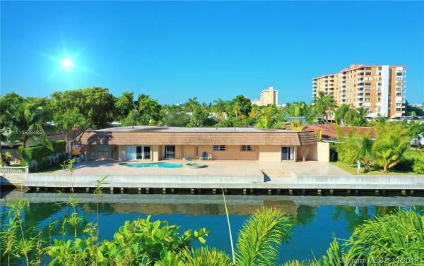 Keystone Island, 13255 Keystone Ter, North Miami, Florida 33181, image 2