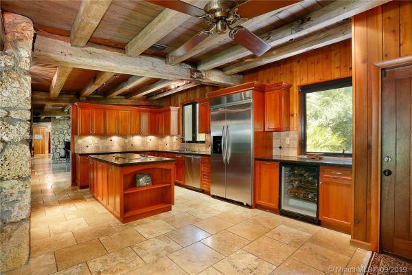 North Pinecrest, 8800 SW 64th Ct, Pinecrest, Florida 33156, image 2
