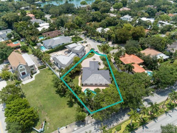 Bay Point, 4800 Bay Point Rd, Miami, Florida 33137, image 2