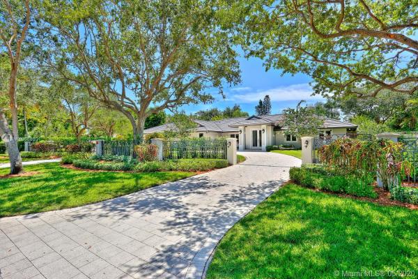 Warwick Manor, 13471 SW 62nd Ave, Pinecrest, Florida 33156, image 2