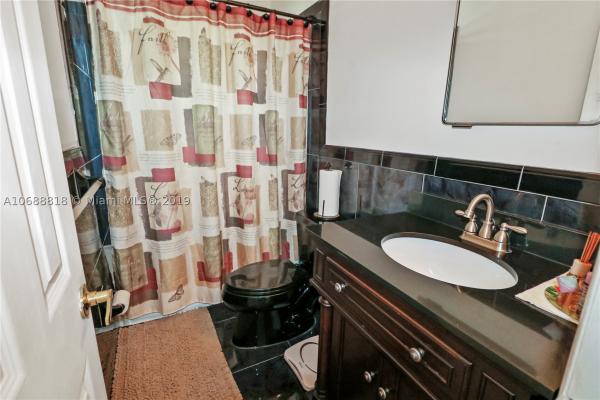 Fairway Park, 16222 SW 99th Pl, Palmetto Estates, Florida 33157, image 2
