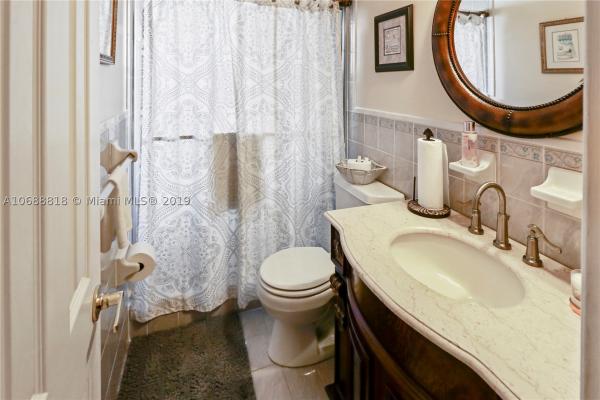 Fairway Park, 16222 SW 99th Pl, Palmetto Estates, Florida 33157, image 3