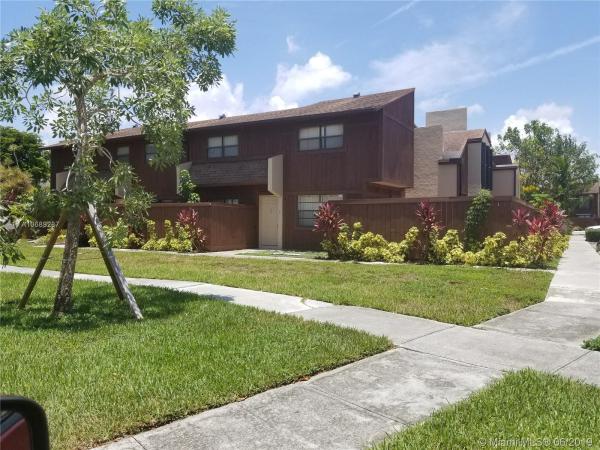 Snapper Village, 6323 SW 116th Pl #B, Kendall, Florida 33173, image 2