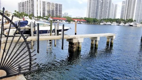 Waterways Marina, 3601 Ne 207th St, Slips W1 And W2, Aventura, Florida 33180, image 3