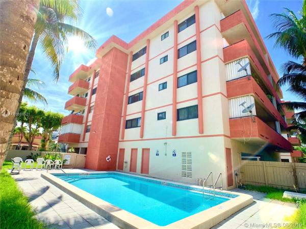 Frances, 7801 Abbott Ave #207, Miami Beach, Florida 33141, image 2