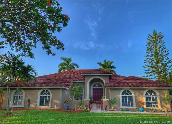 Cutler Country Groves, 7960 SW 184th Ter, Cutler Bay, Florida 33157, image 2