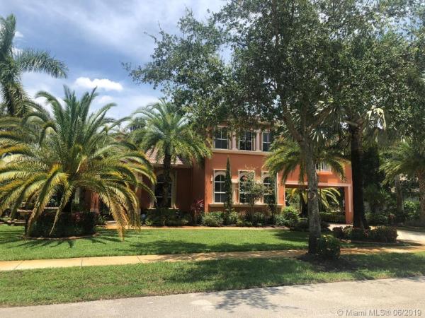 Saddlebrook, 3080 SW 139th Ter, Davie, Florida 33330, image 2