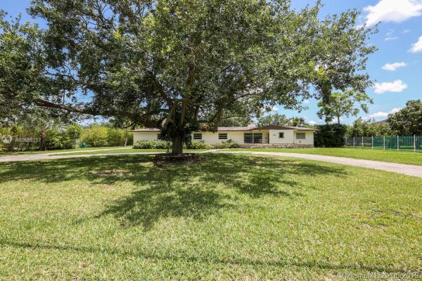 Redland No HOA, 15410 SW 272nd St, Redland, Florida 33032, image 2