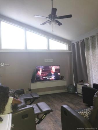 Snapper Creek Townhouses, 7124 SW 112th Ct #7124, Kendall, Florida 33173, image 2