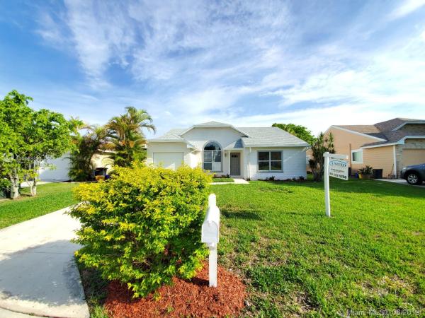 Country Park At Boca Raton, 8148 Cedar Hollow Ln, Boca Raton, Florida 33433, image 2