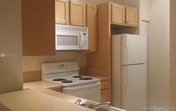 Valencia, 6001 SW 70th St #622, South Miami, Florida 33143, image 2