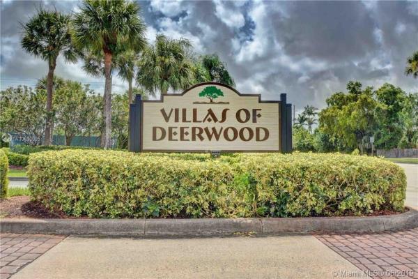 Villas Of Deerwood, 14818 SW 124th Pl, Three Lakes, Florida 33186, image 2