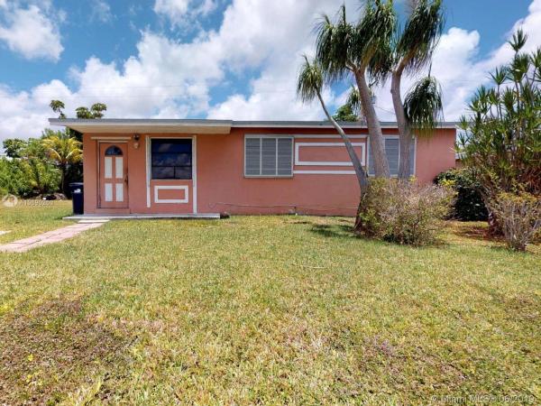 Goulds No HOA, 11835 SW 223rd St, Goulds, Florida 33170, image 2