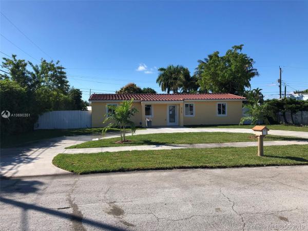 Tropical Estates, 9750 SW 53rd Ter, Olympia Heights, Florida 33165, image 2