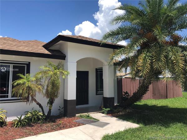 21604 SW 109th Ave, Kendall, Florida 33170, image 2