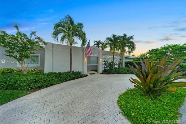 Treasure Island, 7525 Hispanola Ave, North Bay Village, Florida 33141, image 2