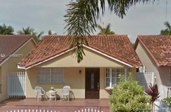 Biltmore Estates, 11520 NW 87th Ct, Hialeah Gardens, Florida 33018, image 2