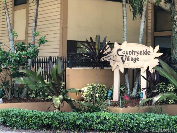 Countryside Village, 18965 NW 62nd Ave #211, Country Club, Florida 33015, image 2