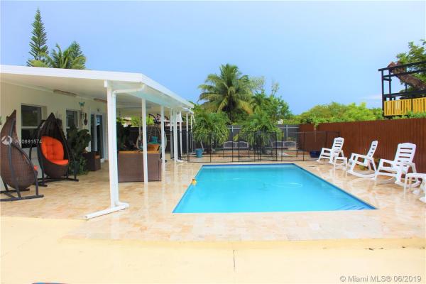 Palmland Homes South, 14900 SW 297th St, Leisure City, Florida 33033, image 2