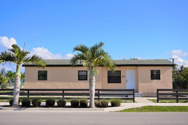 Atlantic Gardens Delray, 202 SW 11th Ave, Delray Beach, Florida 33444, image 2