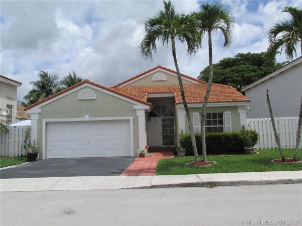 Wedgewood Cove, 14101 Oak Ridge Dr, Davie, Florida 33325, image 2