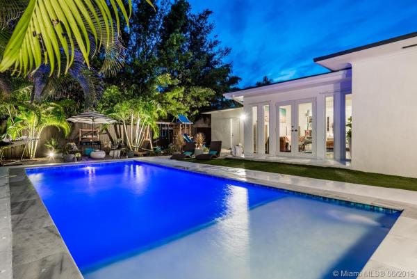 Washington Place, 880 NE 72nd St, Miami, Florida 33138, image 2