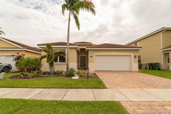 Antigua At Oasis, 3432 NE 2nd St, Homestead, Florida 33033, image 2